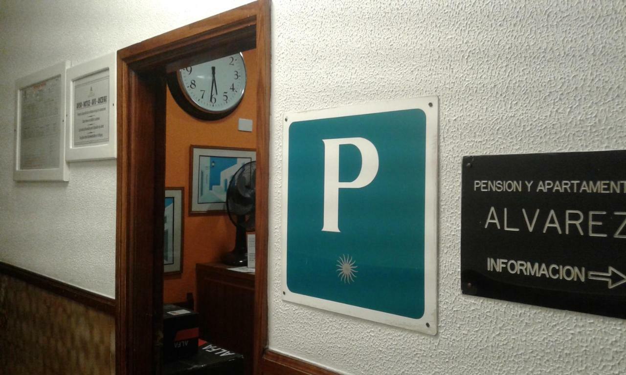 Pension Alvarez El Tablero  Exterior photo